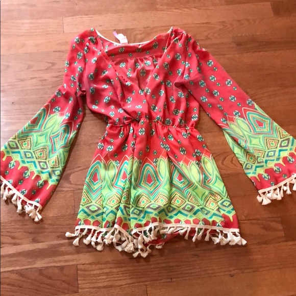 Other - Boutique Long Sleeve Romper